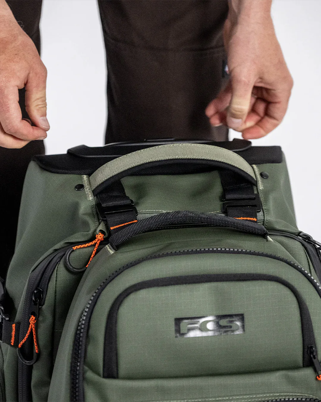 FCS | Sac Mission Wheely 42L - Image 13