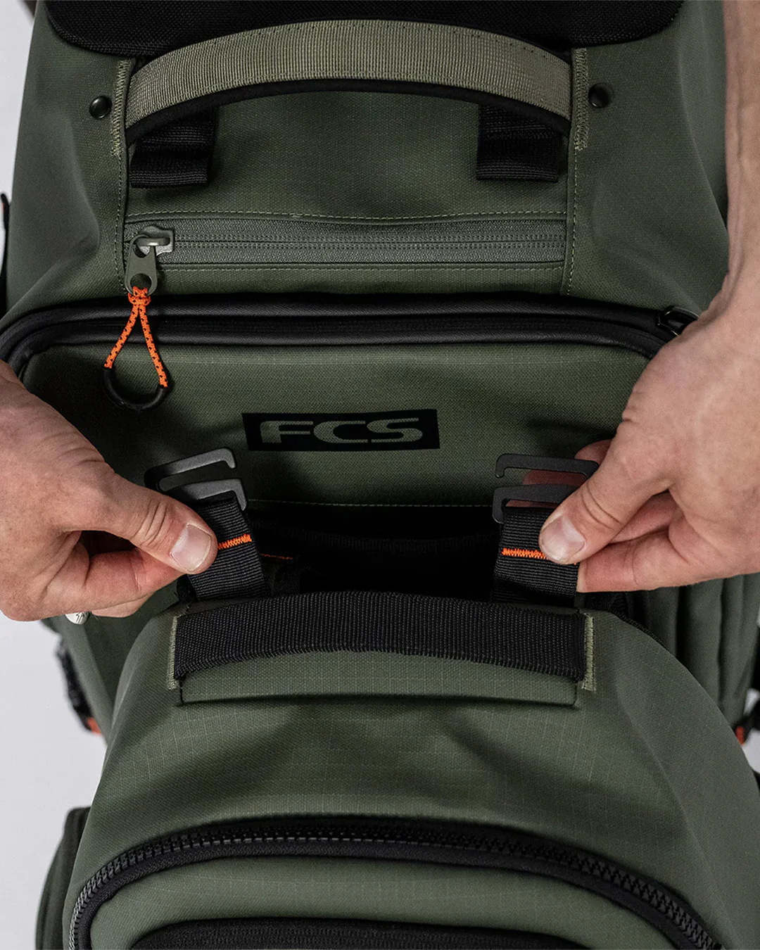 FCS | Sac Mission Wheely 42L - Image 14