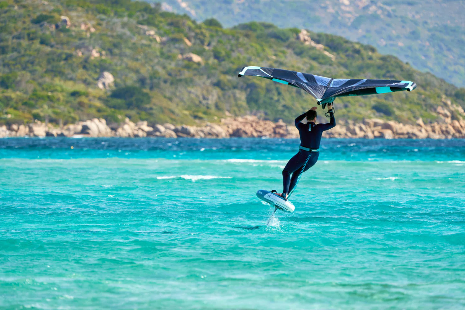 GONG | Wing foil Board Inflatable HIPE Perf 5'10 G3 - Image 17