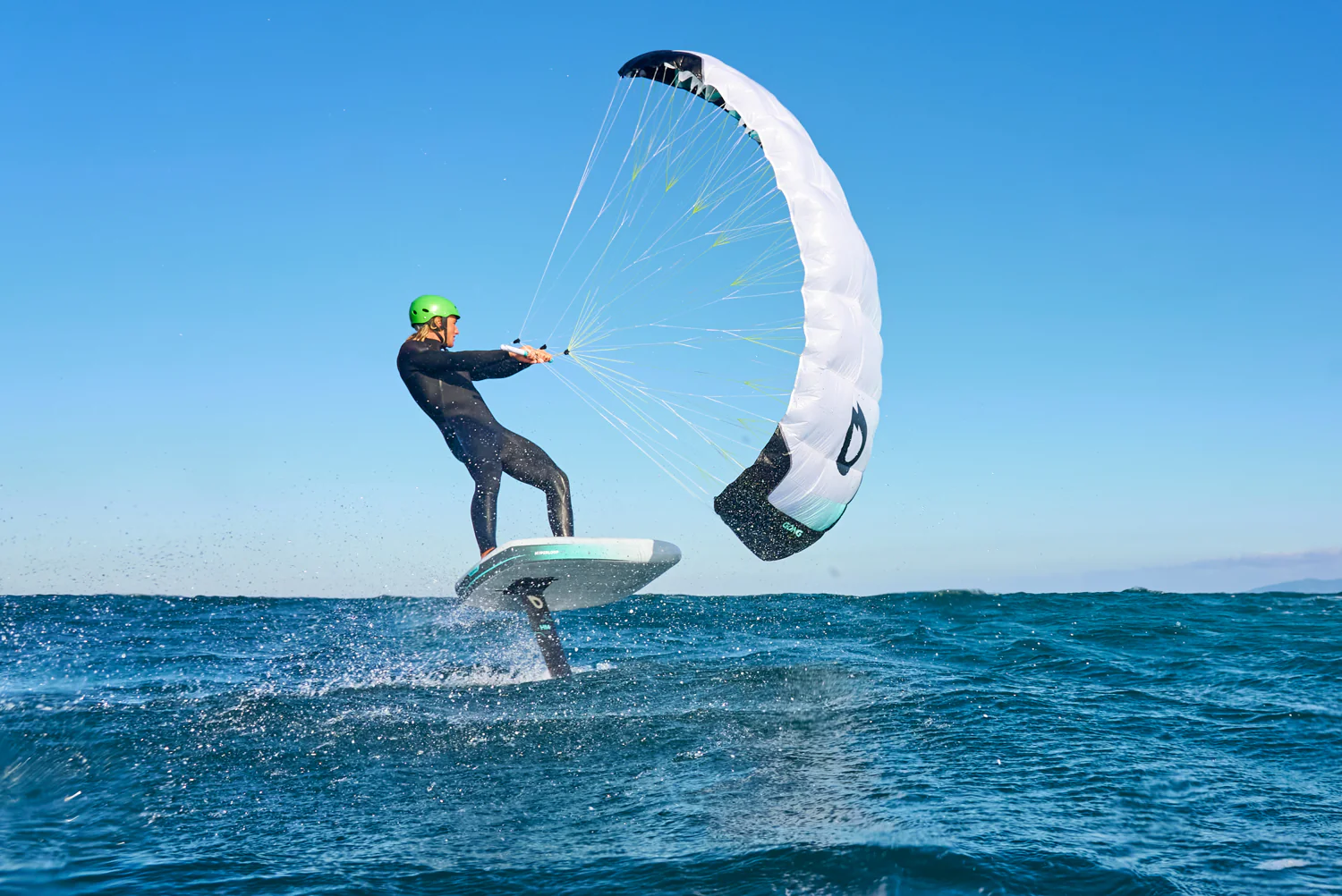 GONG | Lowkite Droid - Image 13