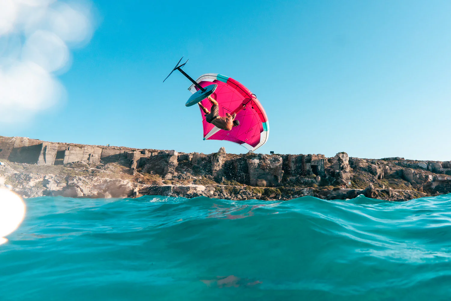 GONG | Wing Foil Board Cruzader Diamond FSP Pro - Image 24