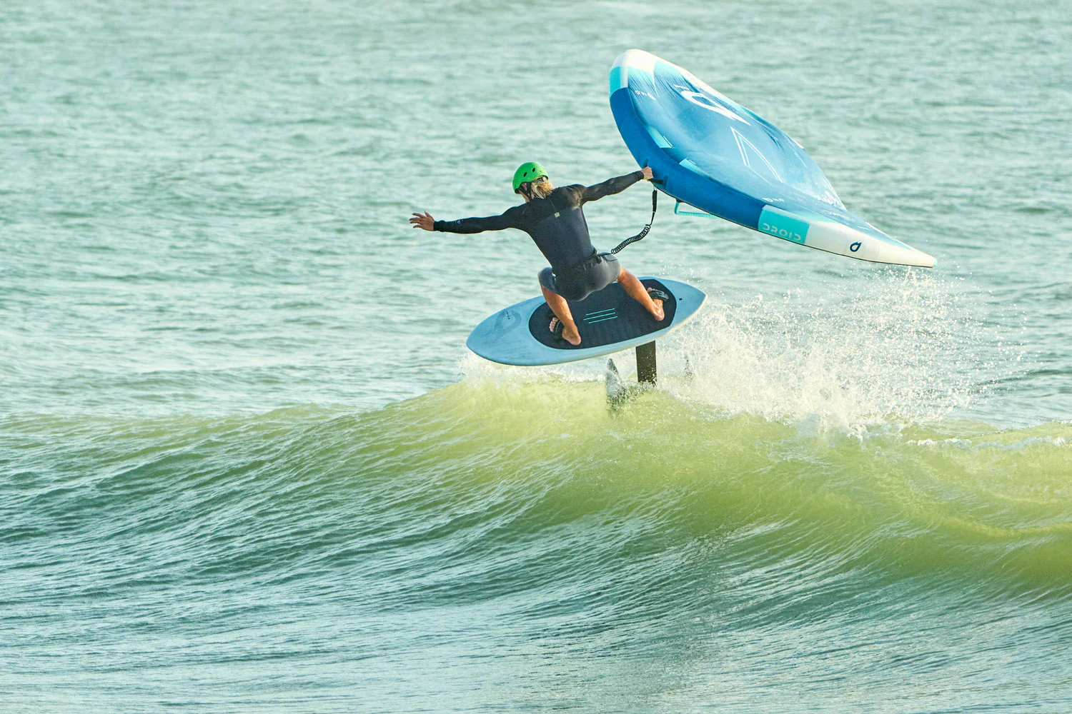 GONG | Wing Foil Board Cruzader Point FSP Pro - Image 22