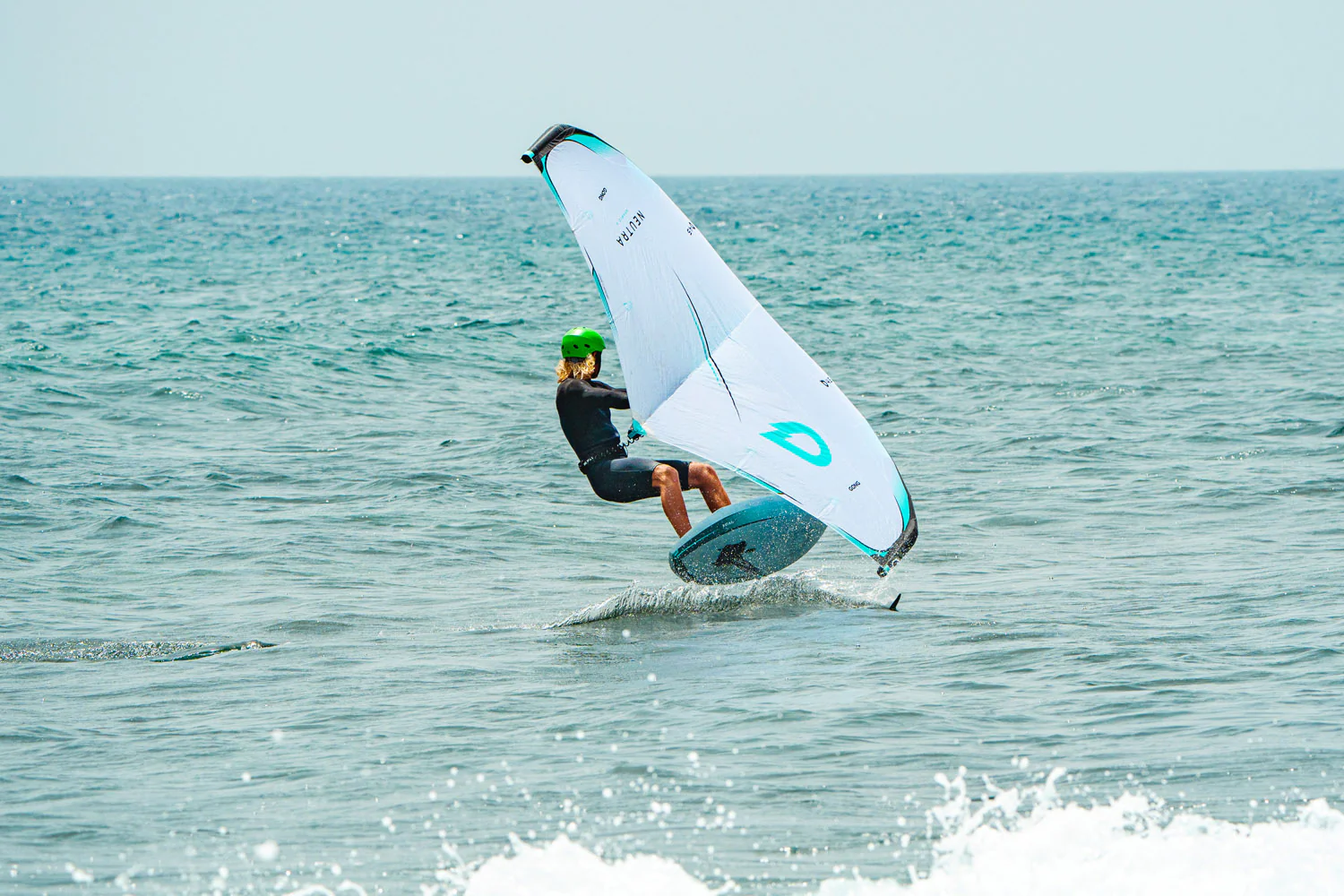 GONG | Wing Foil Board Cruzader Point FSP Pro - Image 32