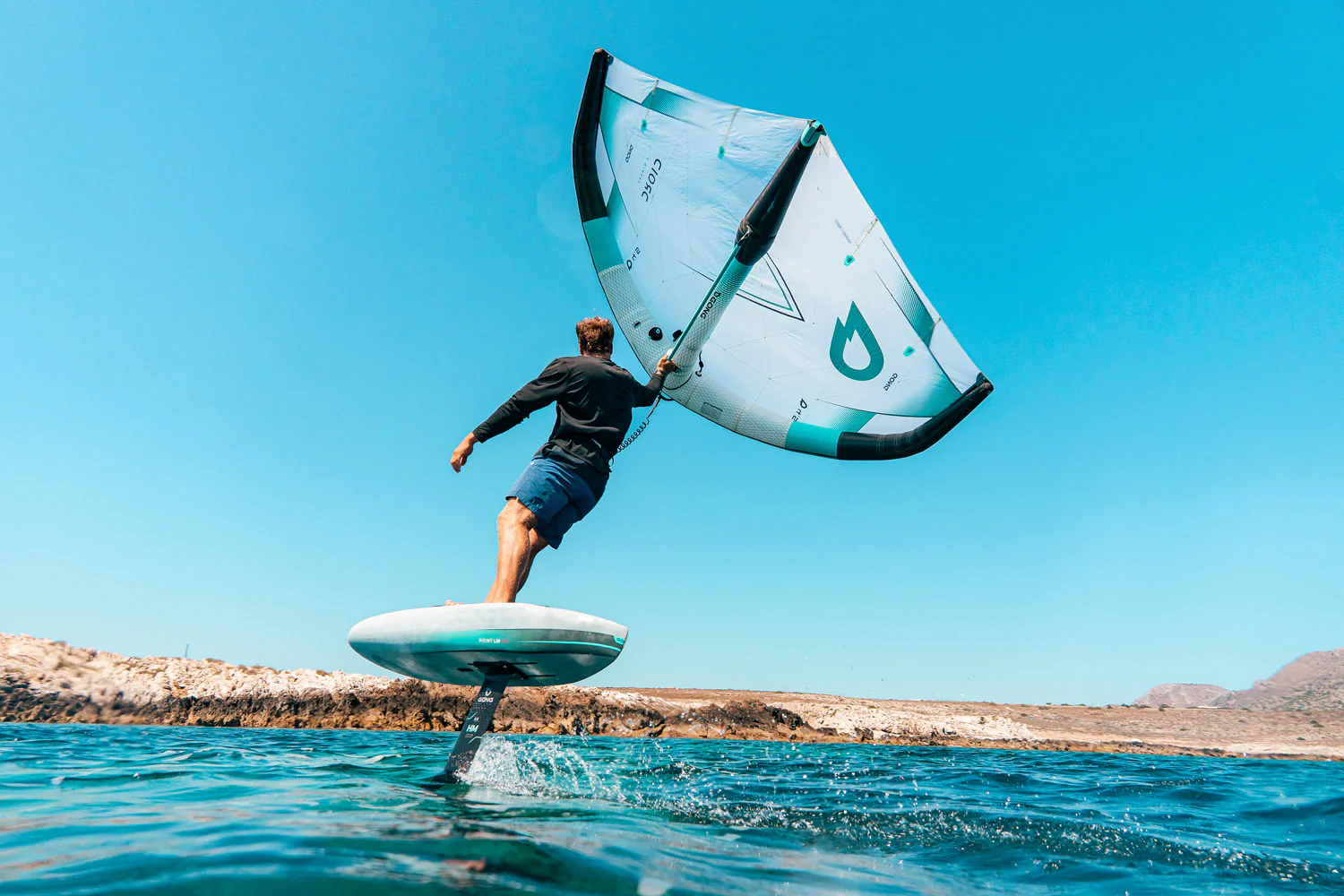 GONG | Wing Foil Board Cruzader Point LW FSP Pro - Image 21