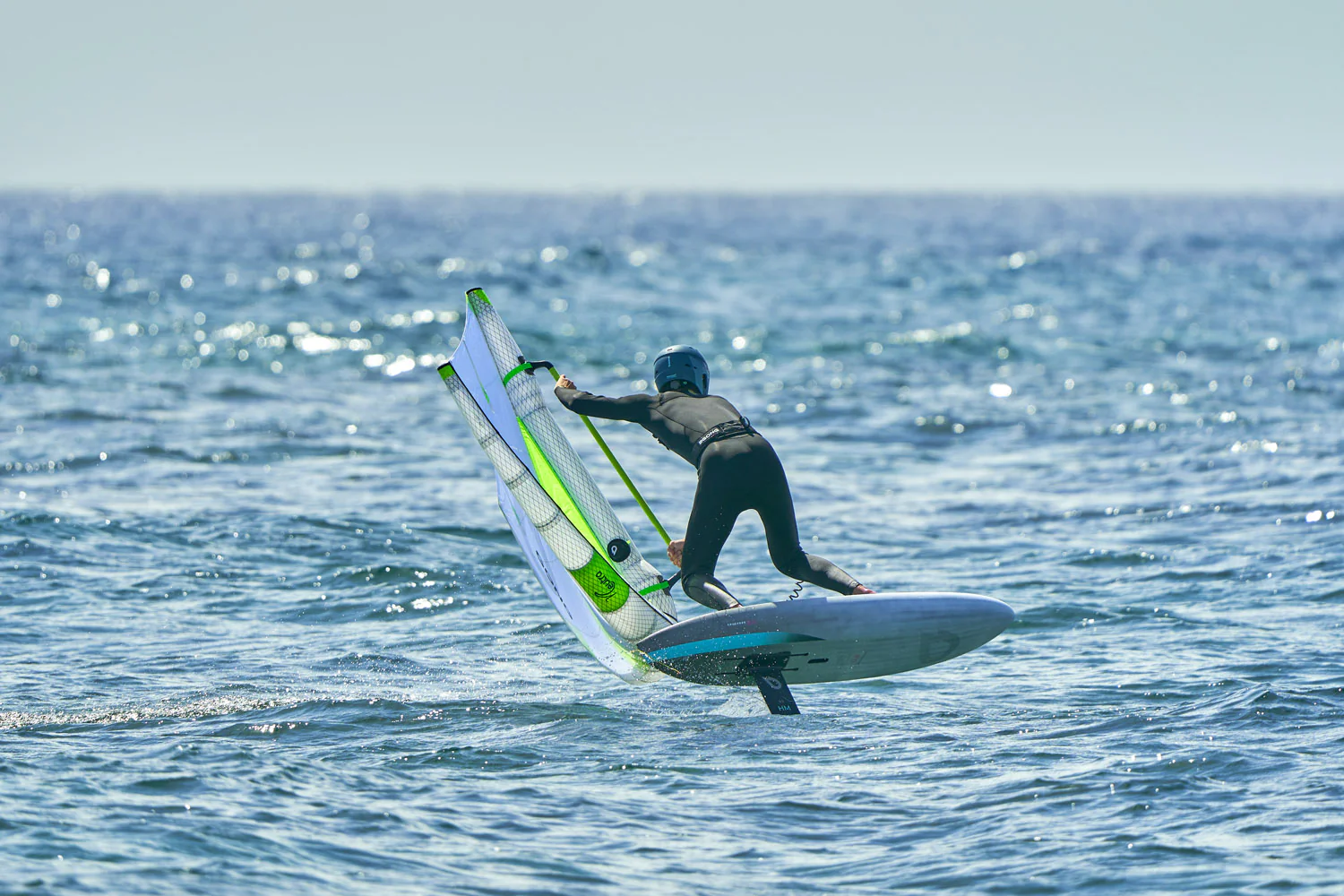 GONG | Wing Foil Board Cruzader Point LW FSP Pro - Image 19