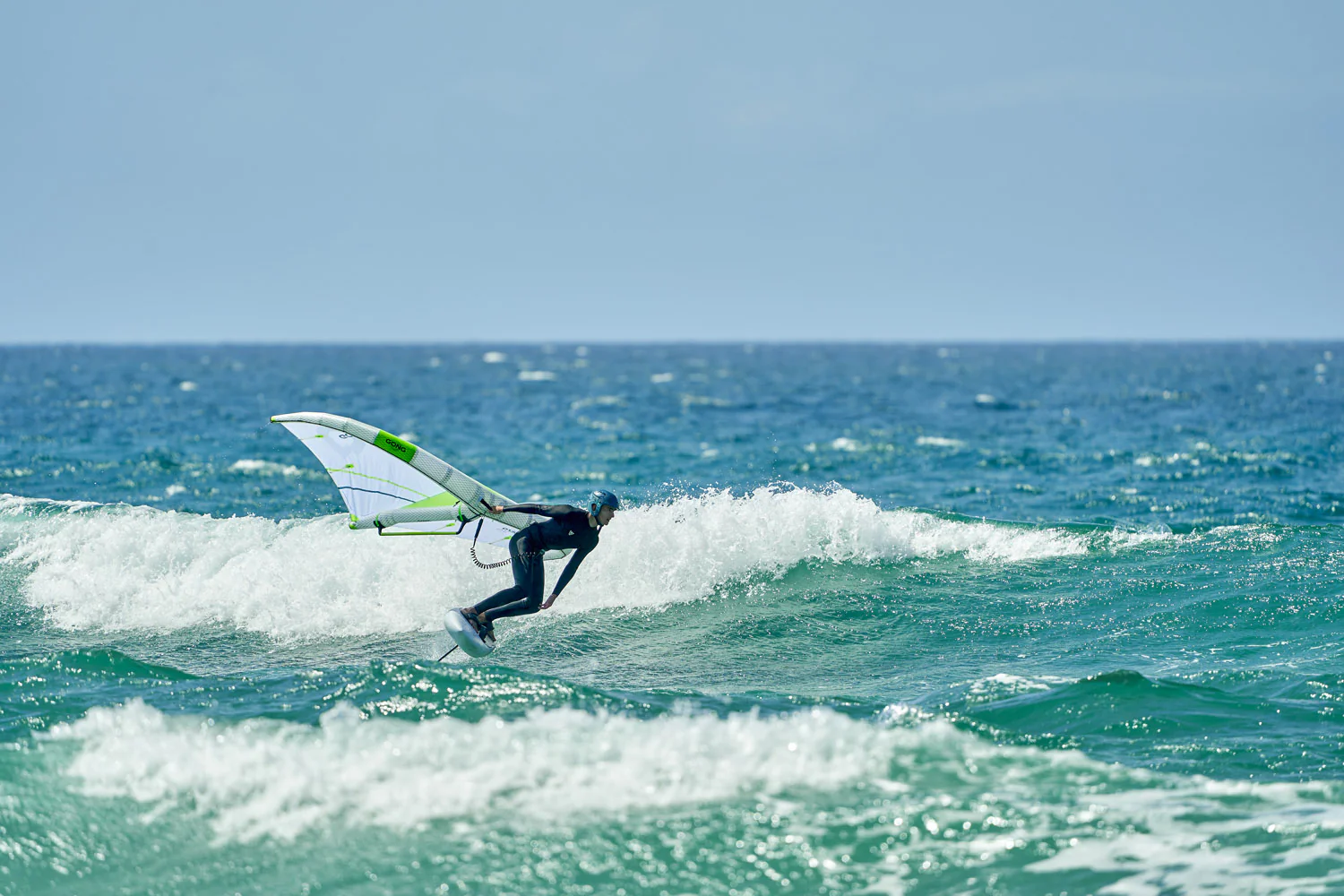 GONG | Wing Foil Board Cruzader Point LW FSP Pro - Image 27