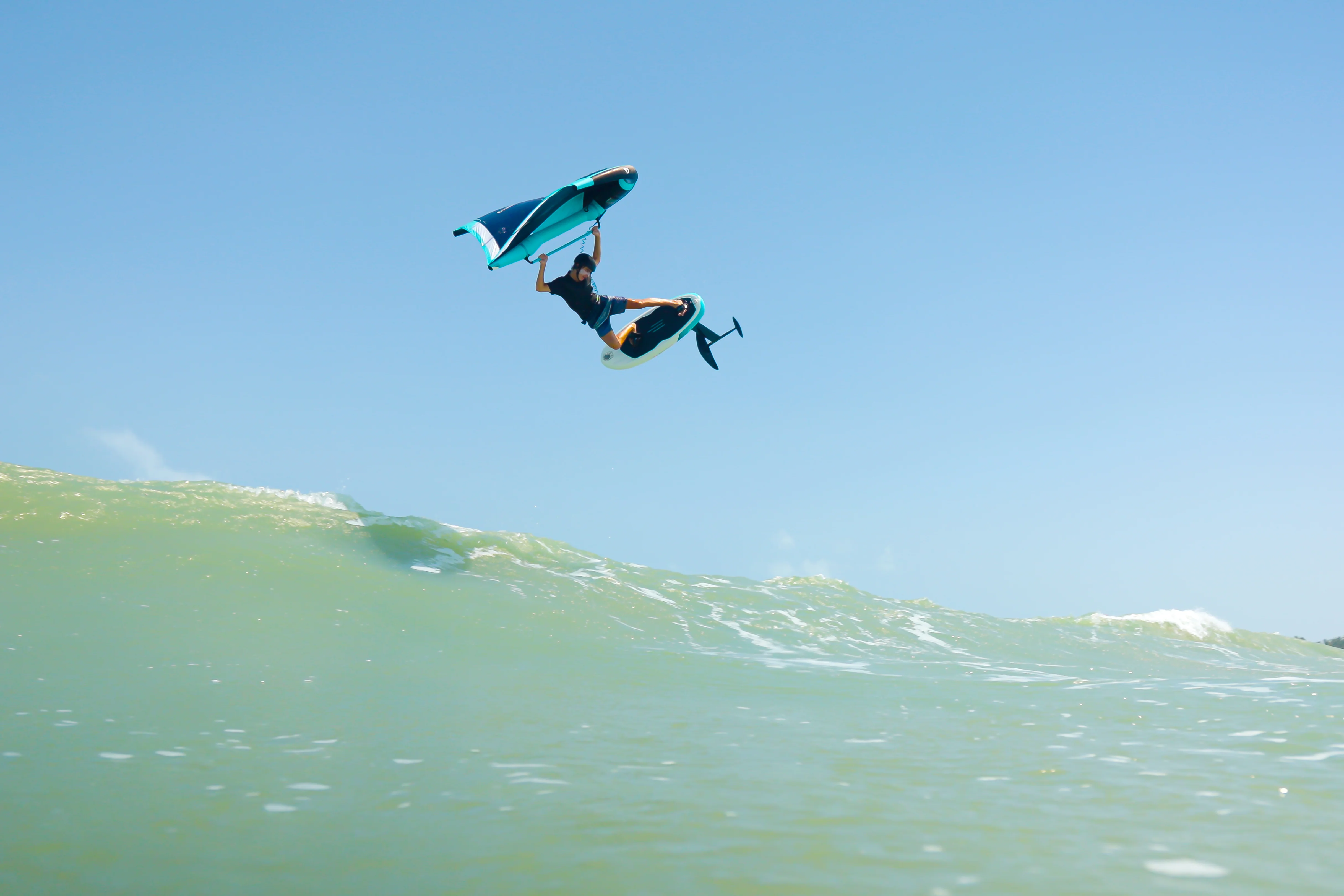 GONG | Wing foil Board Inflatable HIPE Stunt - Image 19